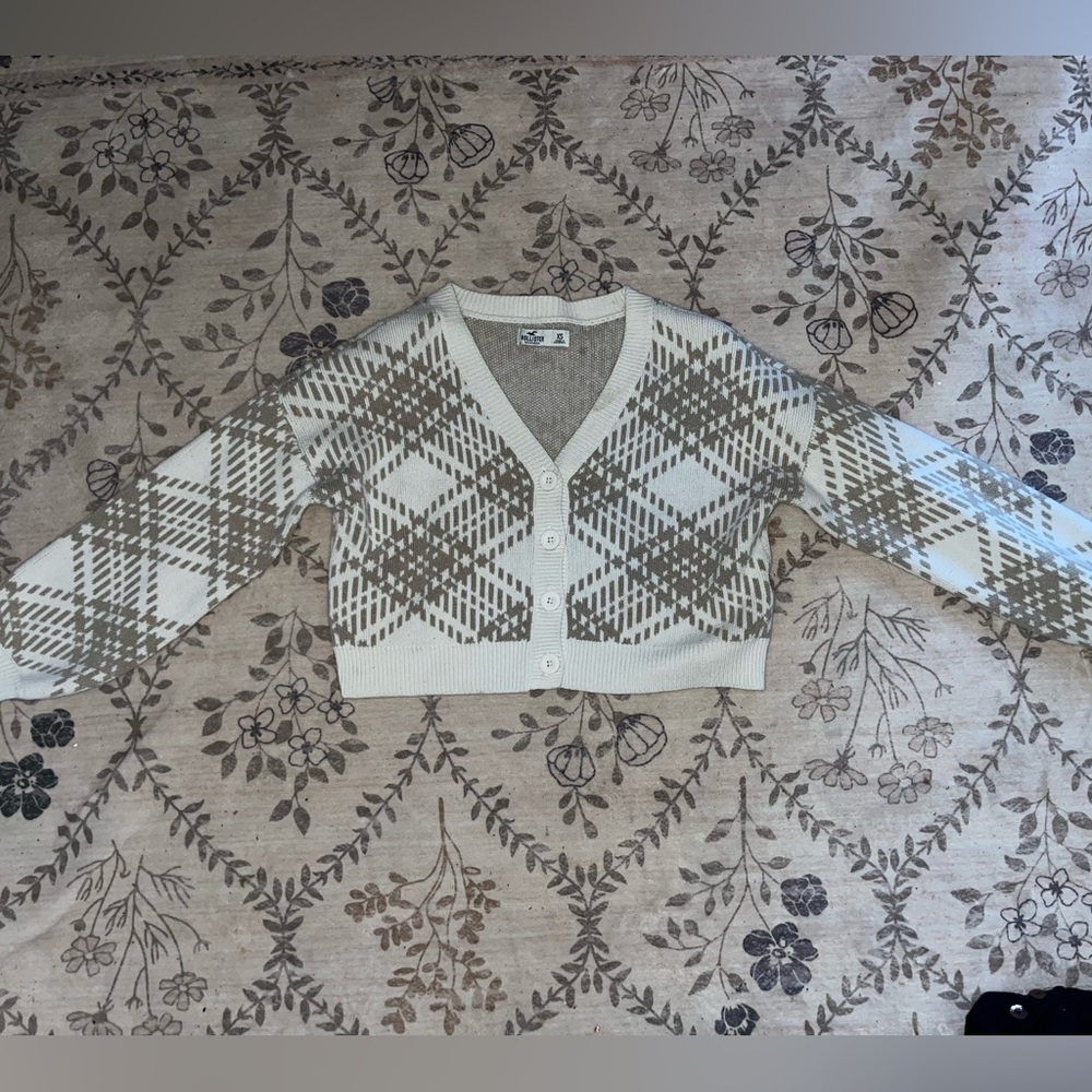 Hollister Cream and Brown Plaid Cardigan